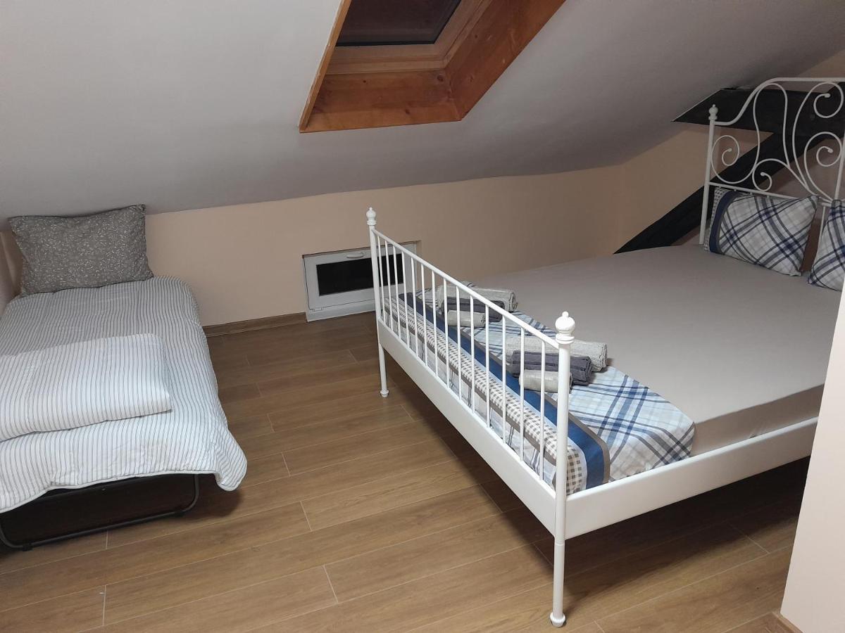 Hancho Sevenups - Kapana Plovdiv Center Ngoại thất bức ảnh
